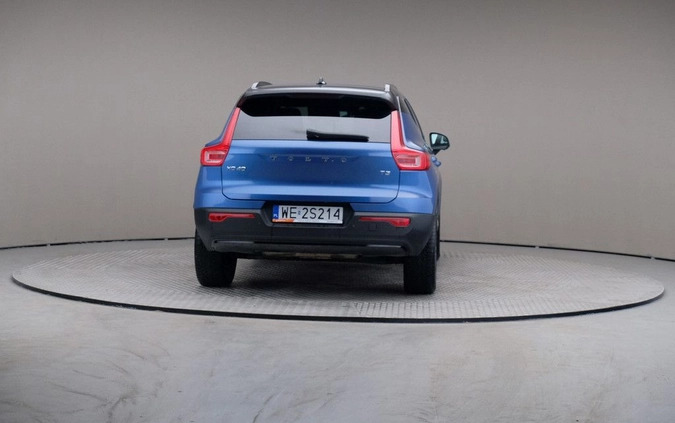 Volvo XC 40 cena 131899 przebieg: 65654, rok produkcji 2020 z Warszawa małe 211